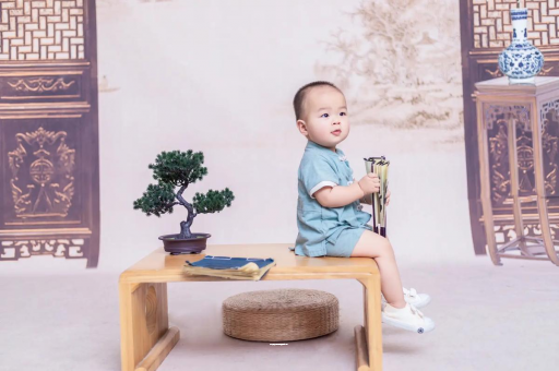 六盘水孕妇肚子上的黑线